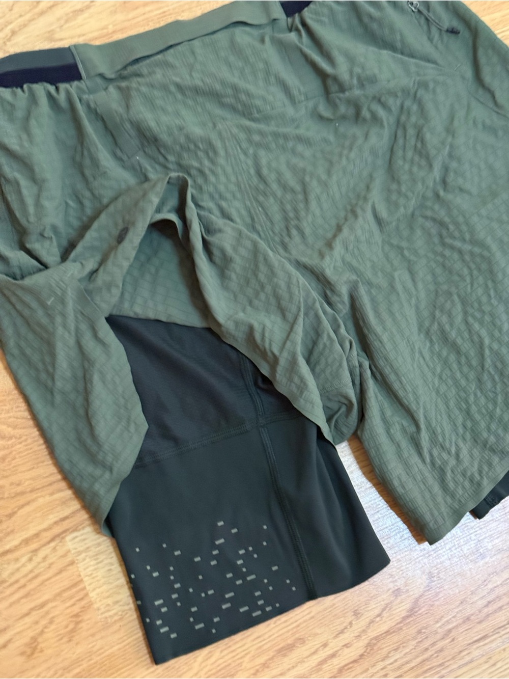 lululemon athletica Men's Two-in-One Performance Shorts - Olive Green - Picture 6 of 7